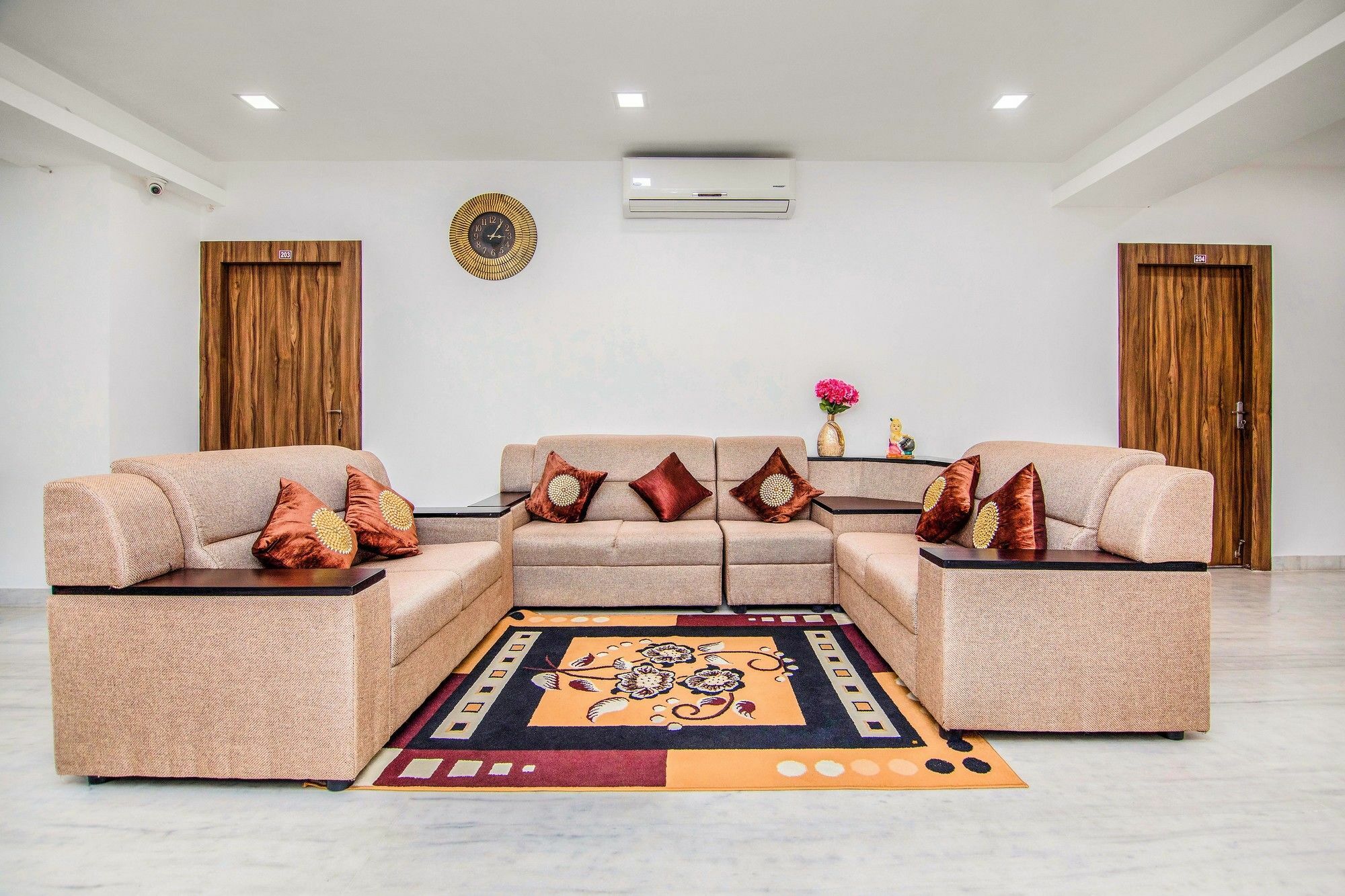 Fabhotel Venkeys Service Apartment Mylapore Chennai Exterior photo