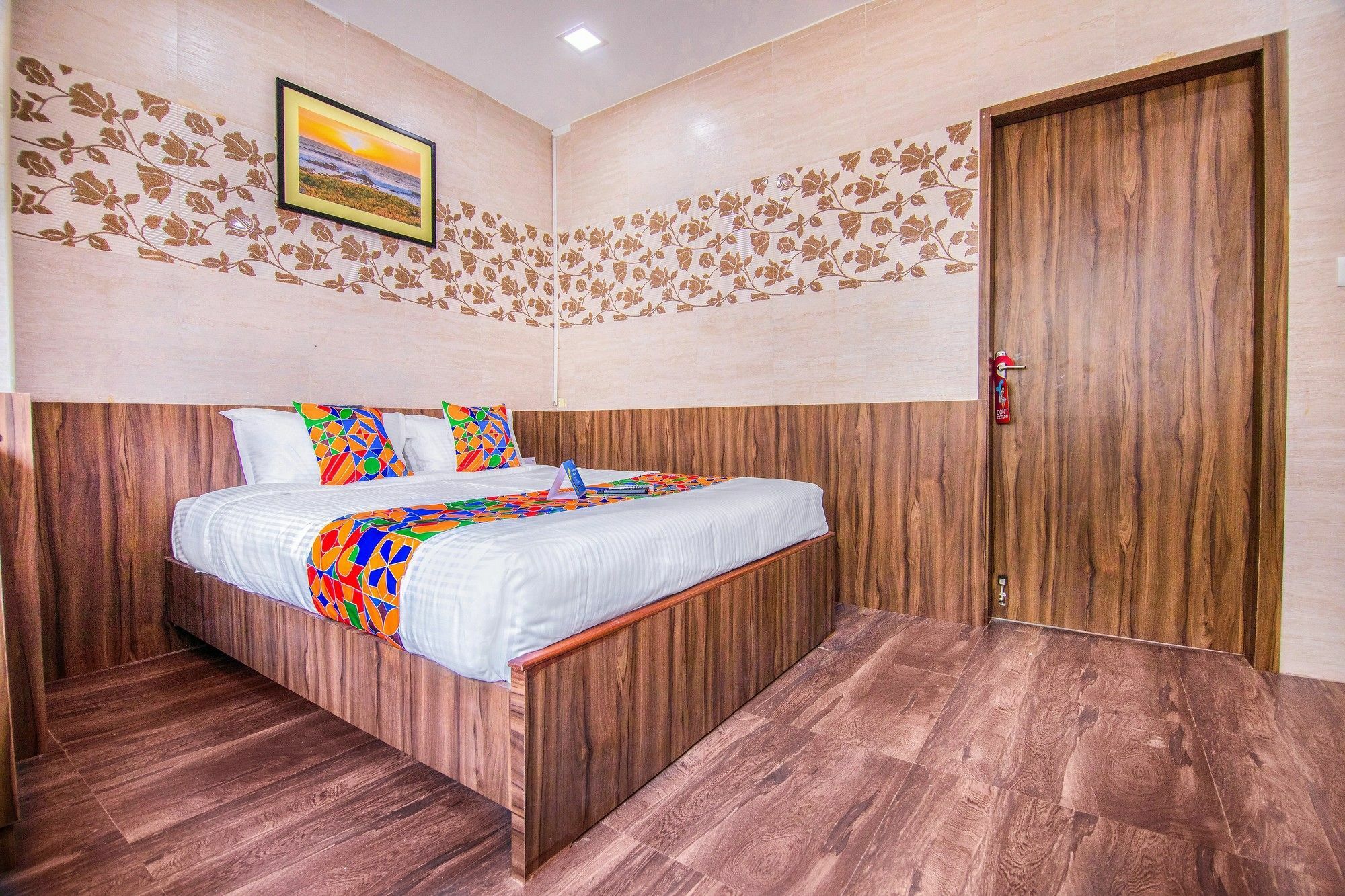Fabhotel Venkeys Service Apartment Mylapore Chennai Exterior photo
